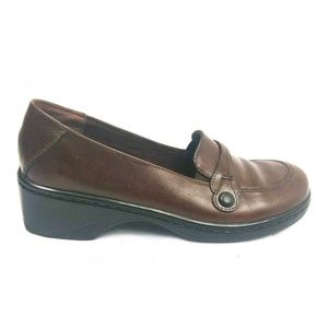 Clarks Soft Cushion Women's Brown Slip Loafers
